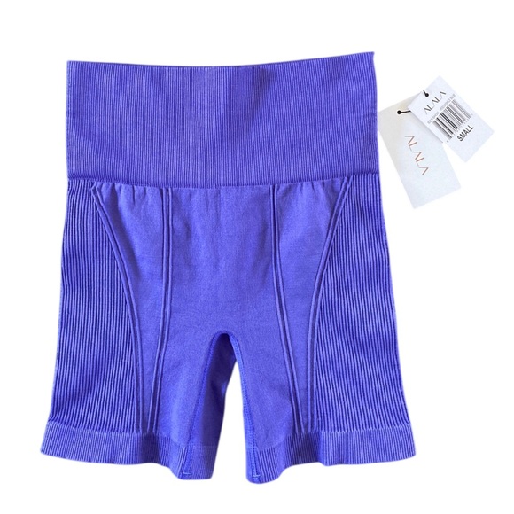 ALALA Seamless Barre Shorts NWT Purple - Picture 11 of 14